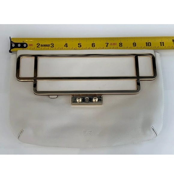 ANYA HINDMARCH IVORY WHITE LOCK AND KEY CLUTCH - Picture 15 of 16